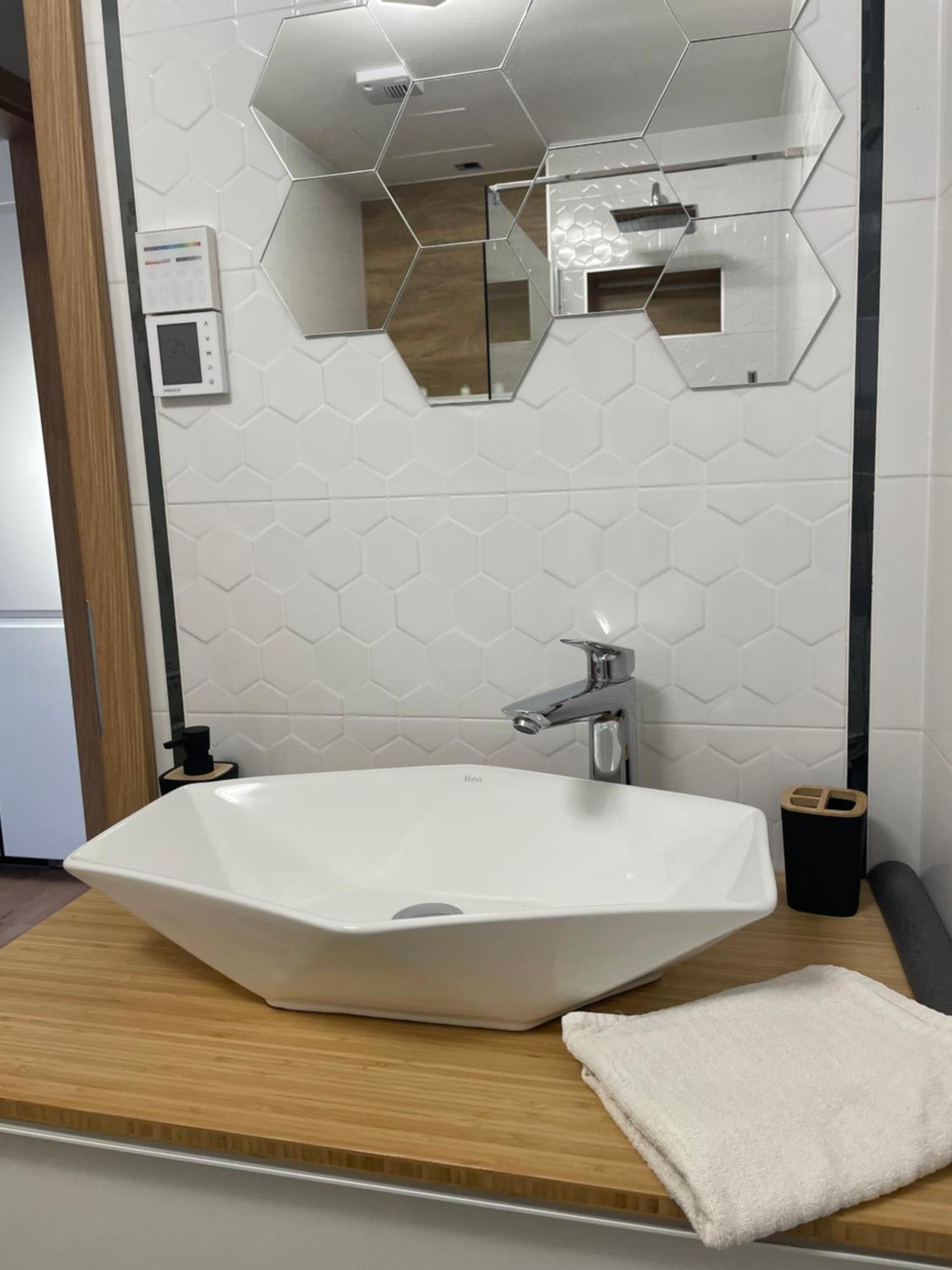 Hexagon Apartman Segedin Dış mekan fotoğraf